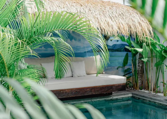 Stylish Boho Chic 3br In Umalas, Private Parking, Near Finns Villa Canggu