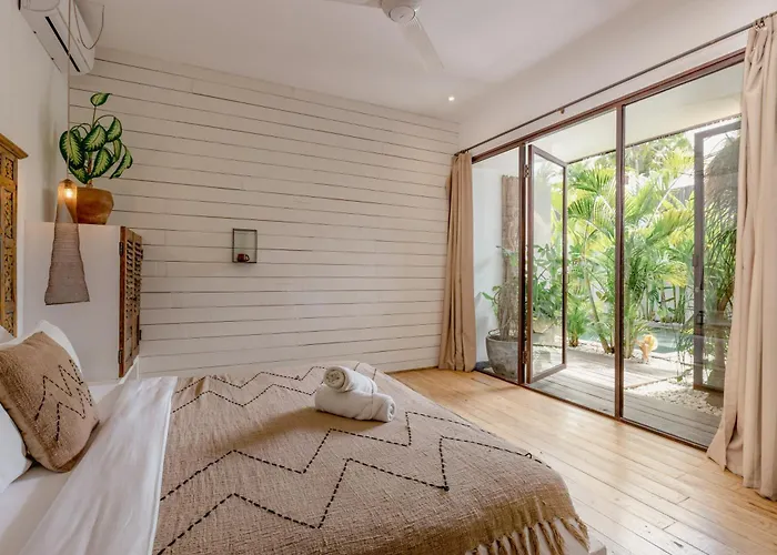 Villa Stylish Boho Chic 3br In Umalas, Private Parking, Near Finns *