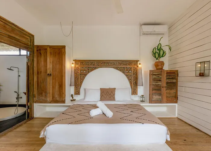 Villa Stylish Boho Chic 3br In Umalas, Private Parking, Near Finns