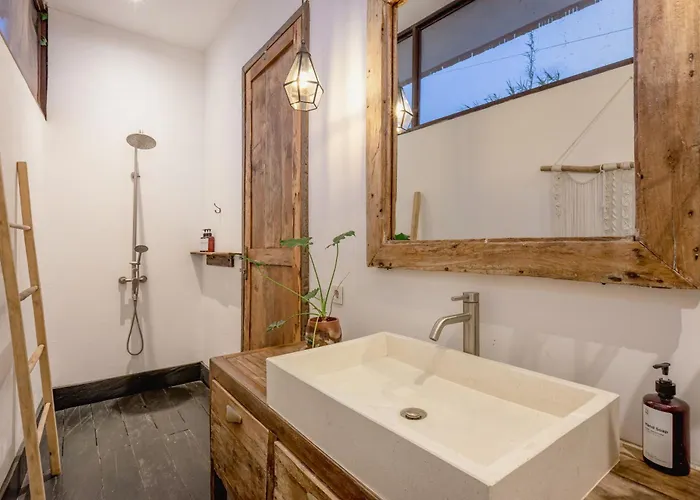 Stylish Boho Chic 3br In Umalas, Private Parking, Near Finns * Canggu