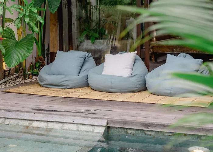 Stylish Boho Chic 3br In Umalas, Private Parking, Near Finns Villa Canggu